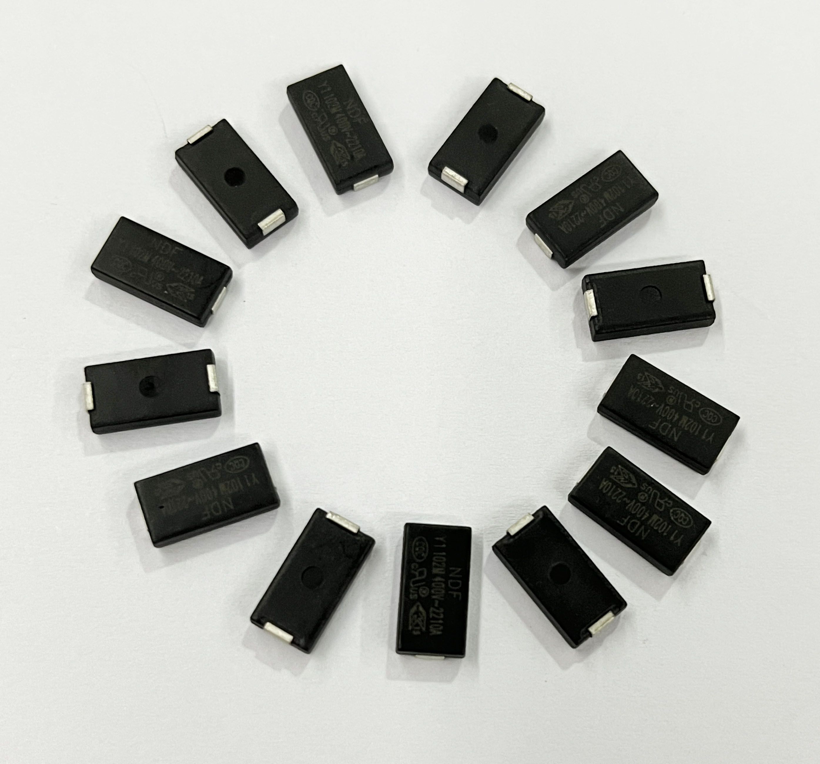 達(dá)孚貼片Y電容Y1-102M-400V-Y5U有什么特點(diǎn)？